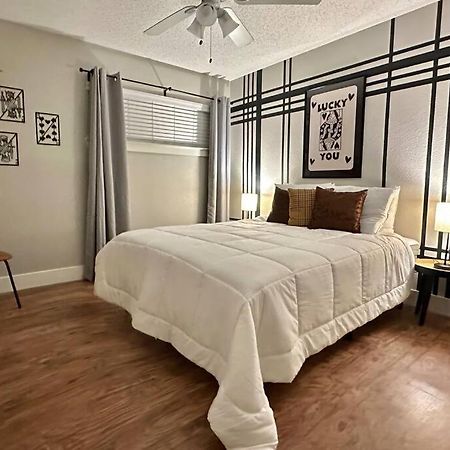 Near Downtown Dallas - The Dapper Charm Buitenkant foto